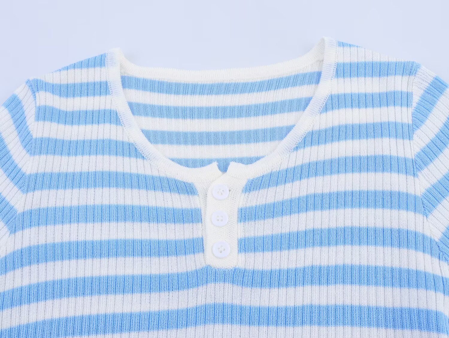 Women's Striped Short-Sleeve T-Shirt – Crew Neck