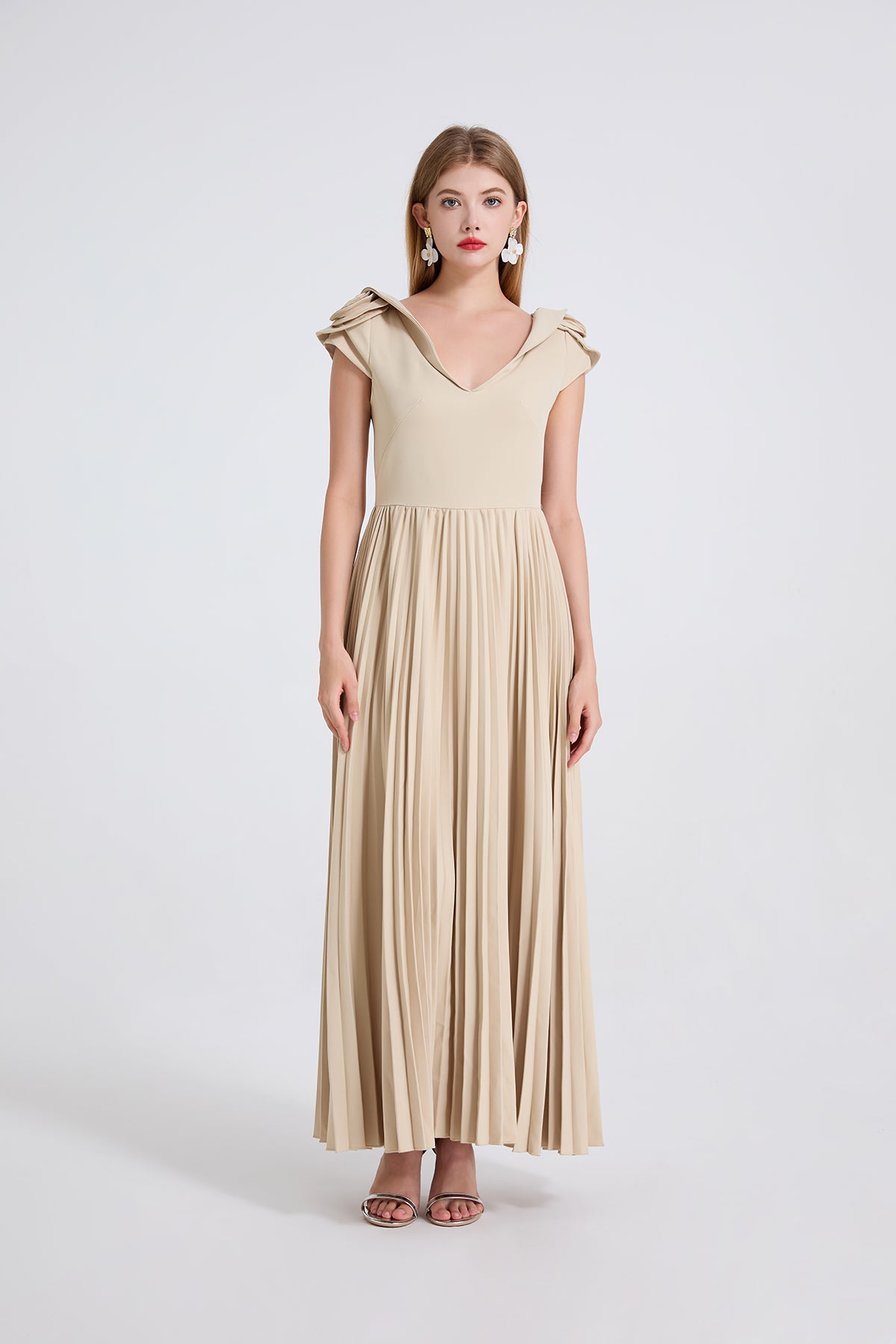 Women's V-Neck 3D Pleated Maxi Dress