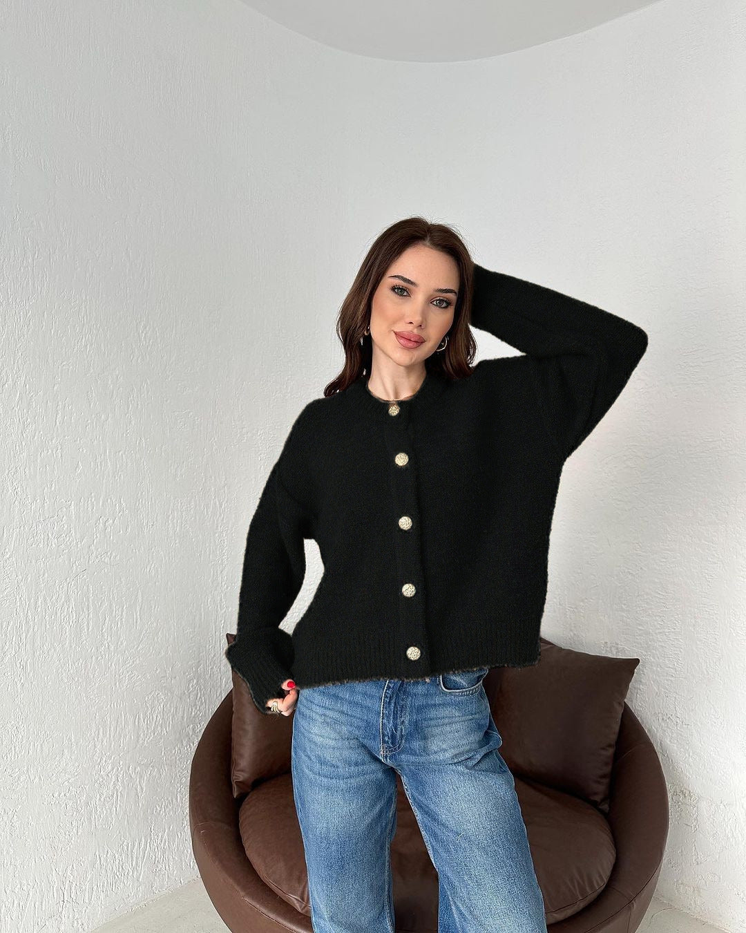 Women's Fall Winter Solid Color Knitwear Round-Neck Button Cardigan