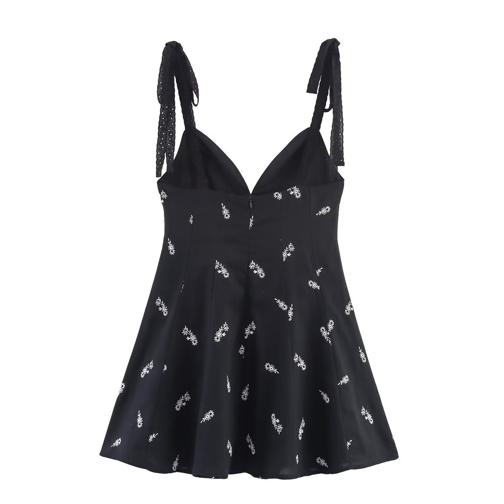Women's Elegant Tied V Neck Floral Embroidery Short Dress
