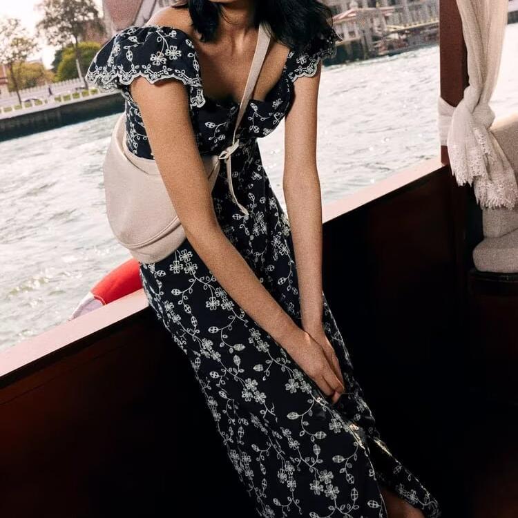 Women's Elegant Comfortable Slim Floral Embroidery Midi Dress