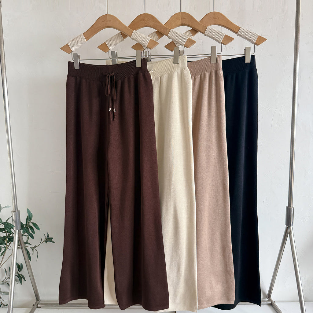 Women's Fall Winter Printed Knitted Cardigan And Wide Leg Pants Two