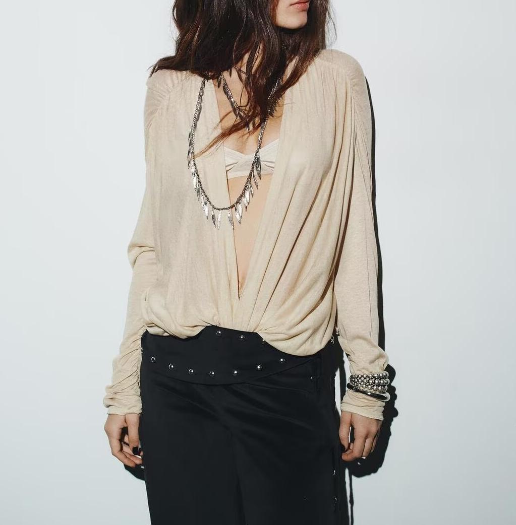 Women's Deep V Plunge Neck Slimming Pleated Long Sleeved T-Shirt