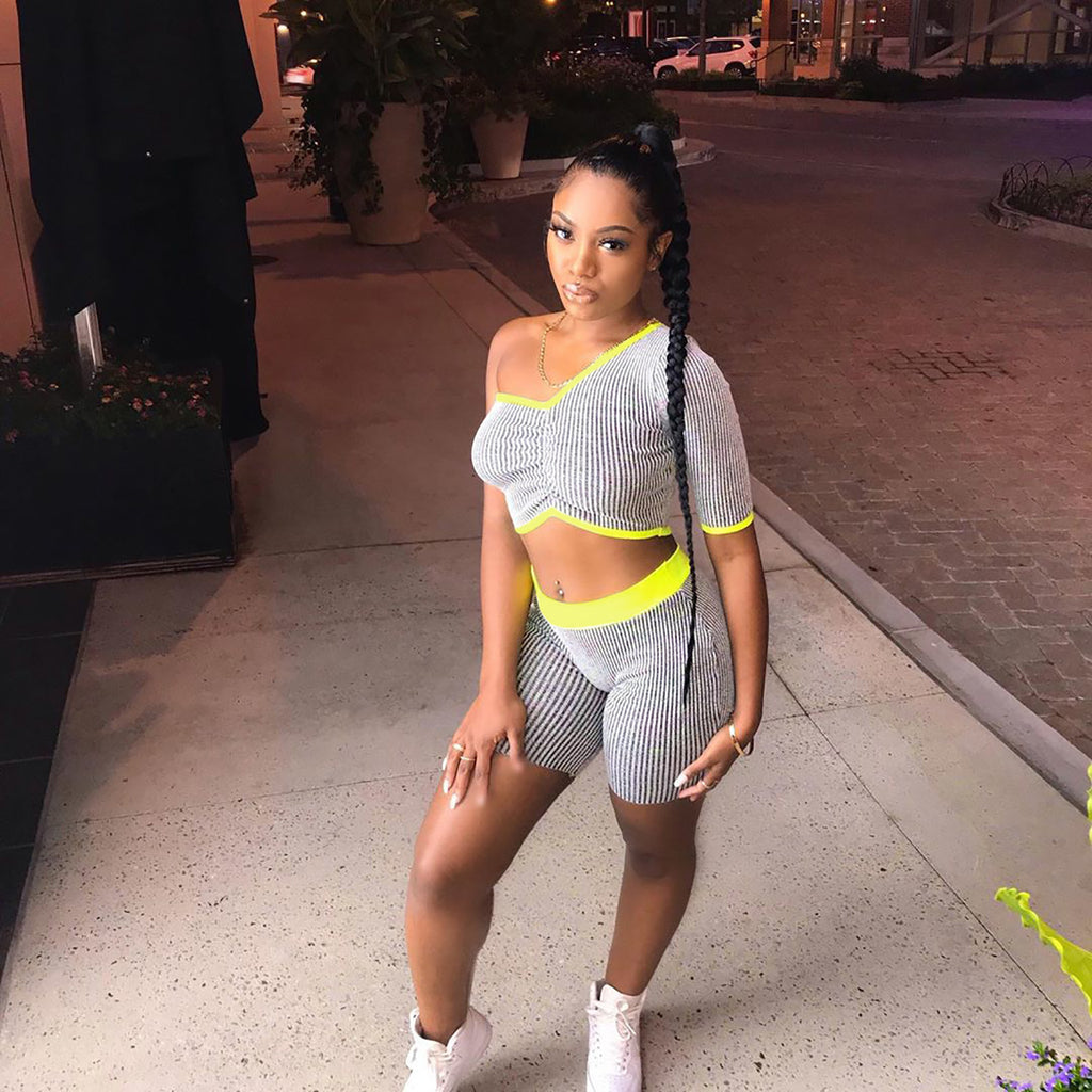 Women's Single Sleeve Striped Sports Coordinated Two-Piece Set