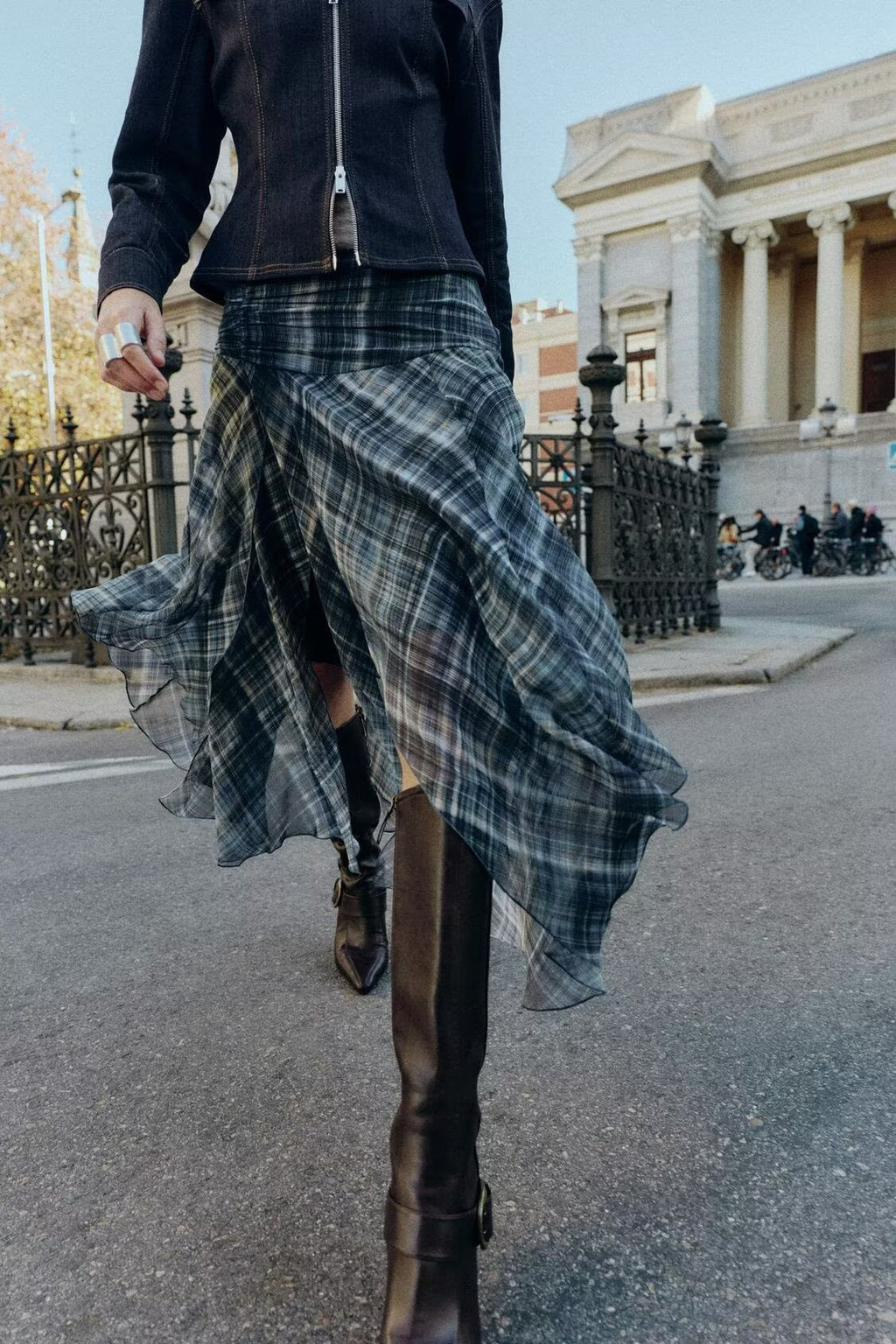 Autumn Beautiful Mid Waist Asymmetric Plaid Irregular Skirt