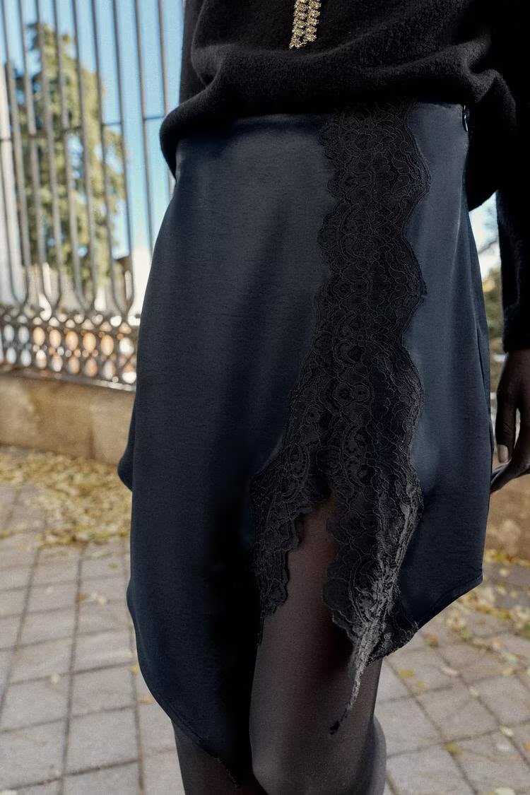Autumn Simple Elegant Lace Stitching Skirt
