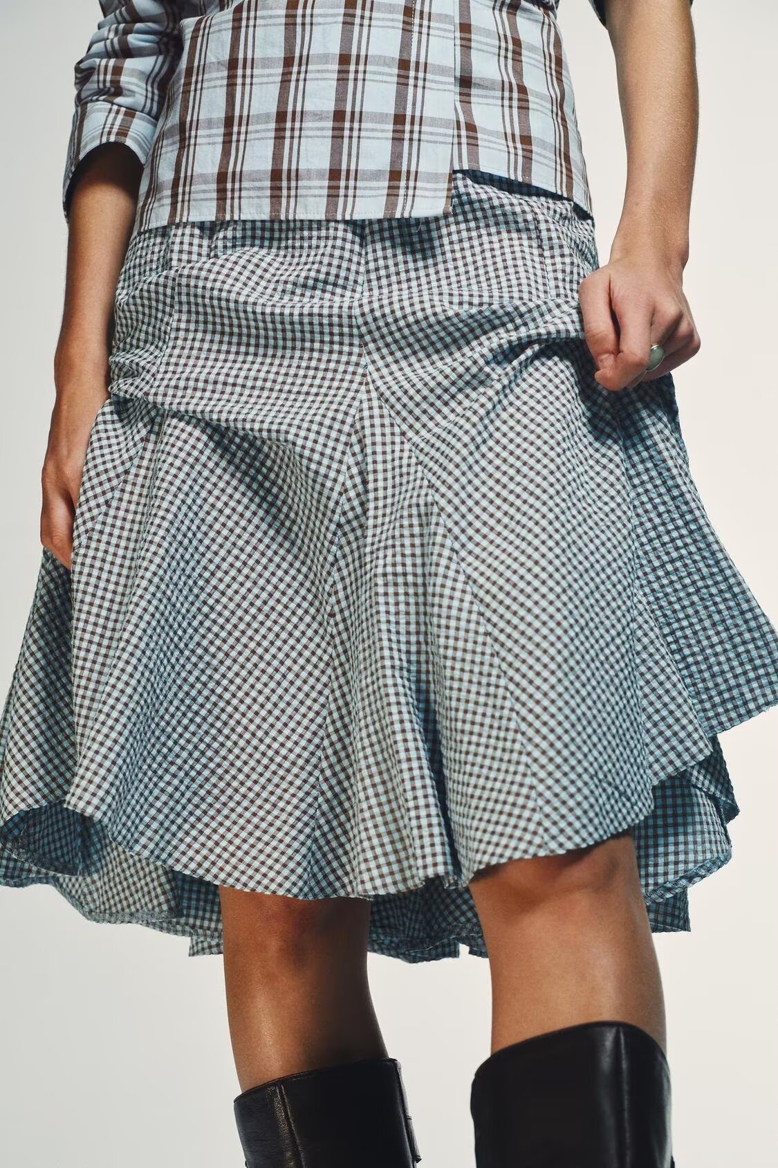 Spring Plaid Wavy Wide Hem Midi Skirt