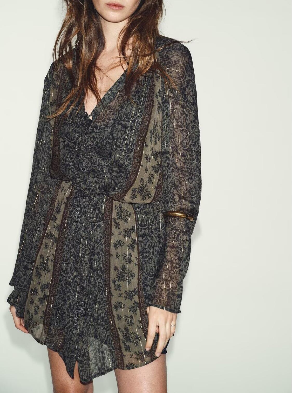 Spring Summer Retro Metal Color Line Printed V-Neck Loose Dress