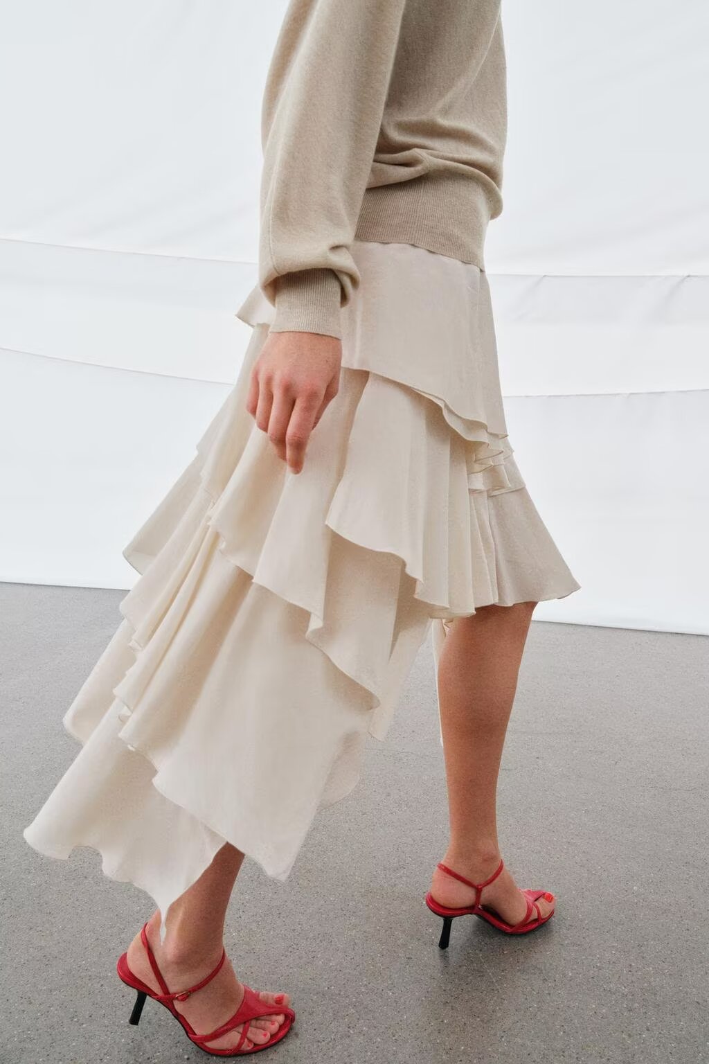 Women's Clothing Summer Sweet Laminated Ruffled Decoration Smooth Tiered Dress