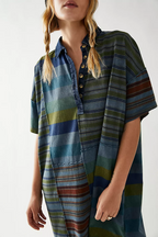 Blackish green stripes