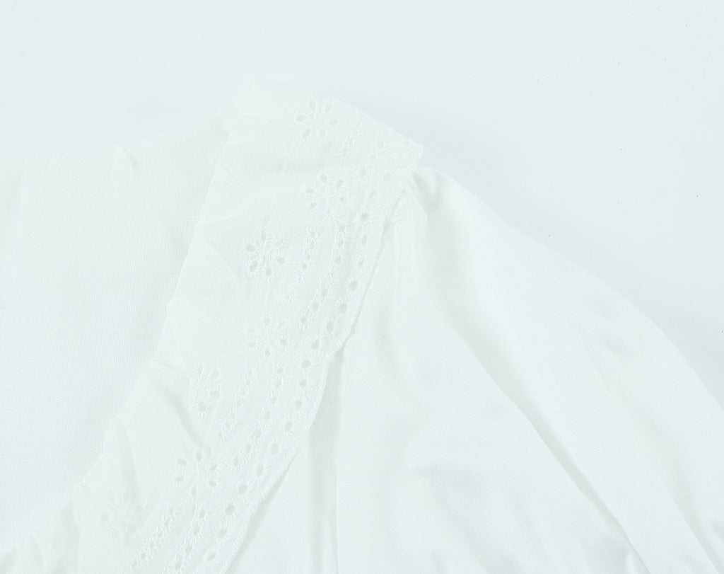 Summer French round Neck Lace Stitching Wavy Edge Sexy Lacing Short Model in White Color Puff Sleeve Shirt