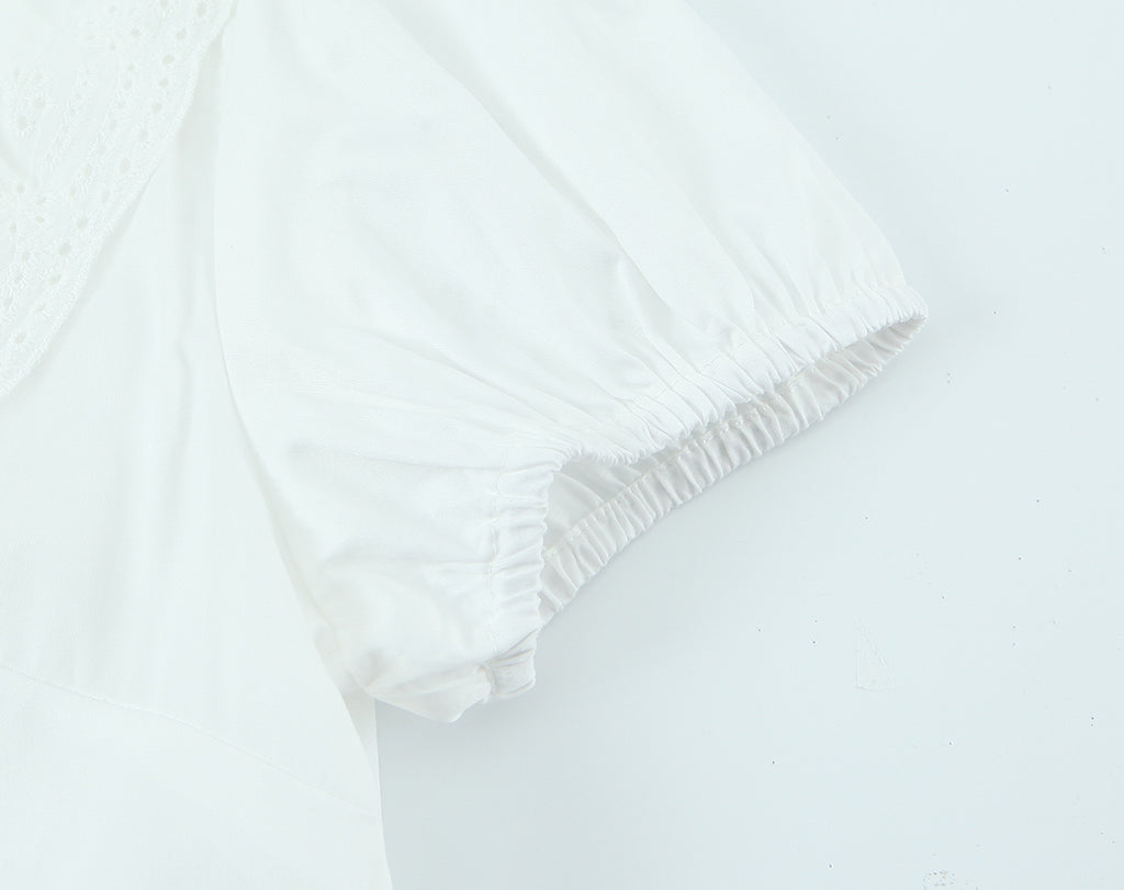 Summer French round Neck Lace Stitching Wavy Edge Sexy Lacing Short Model in White Color Puff Sleeve Shirt