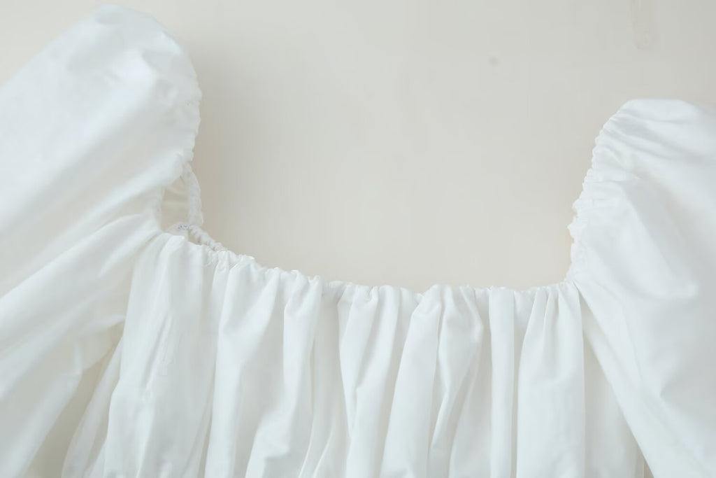 Women's Balloon-Sleeve Blouse