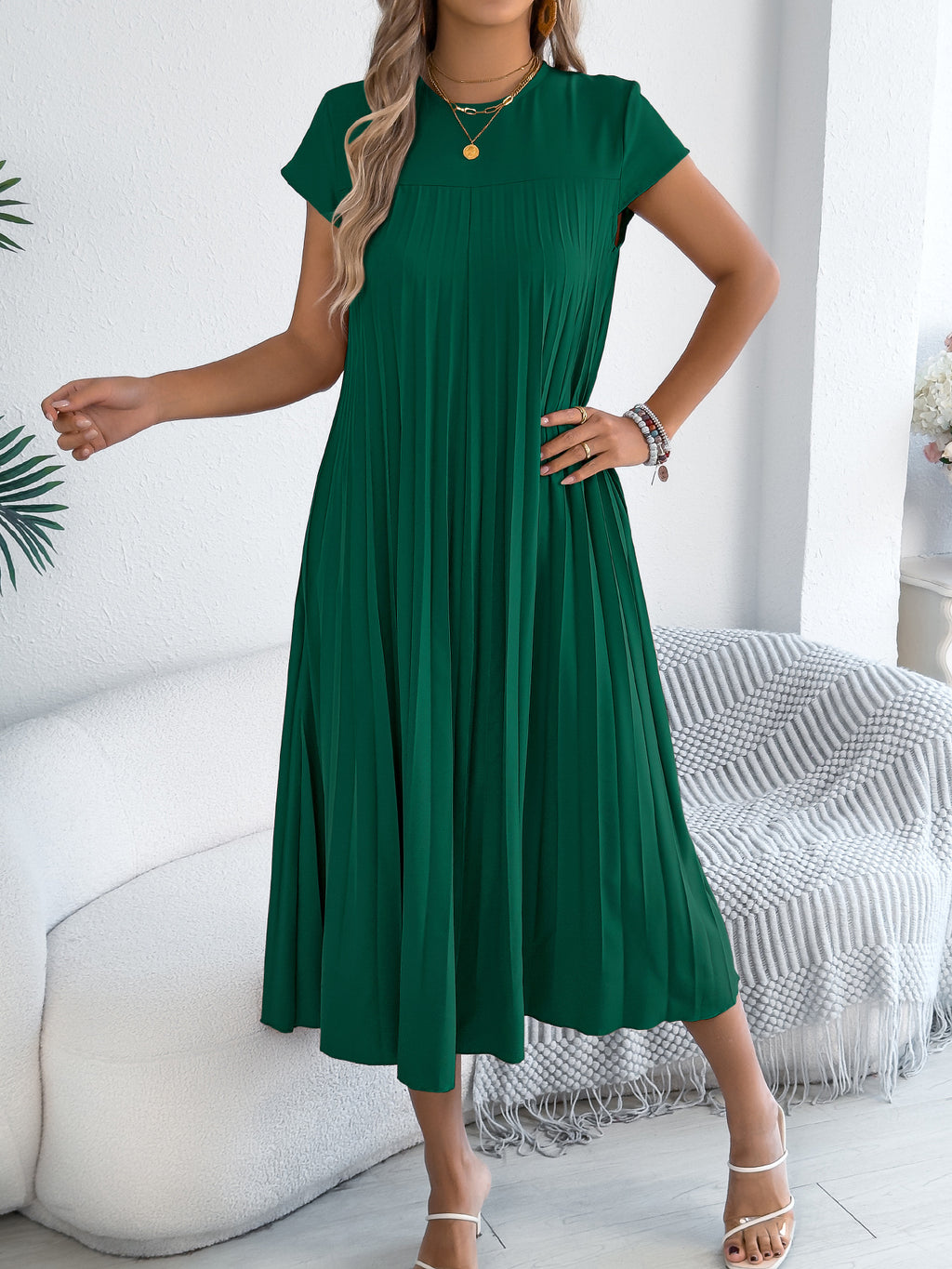 Women's Pleated Short Sleeve Dress