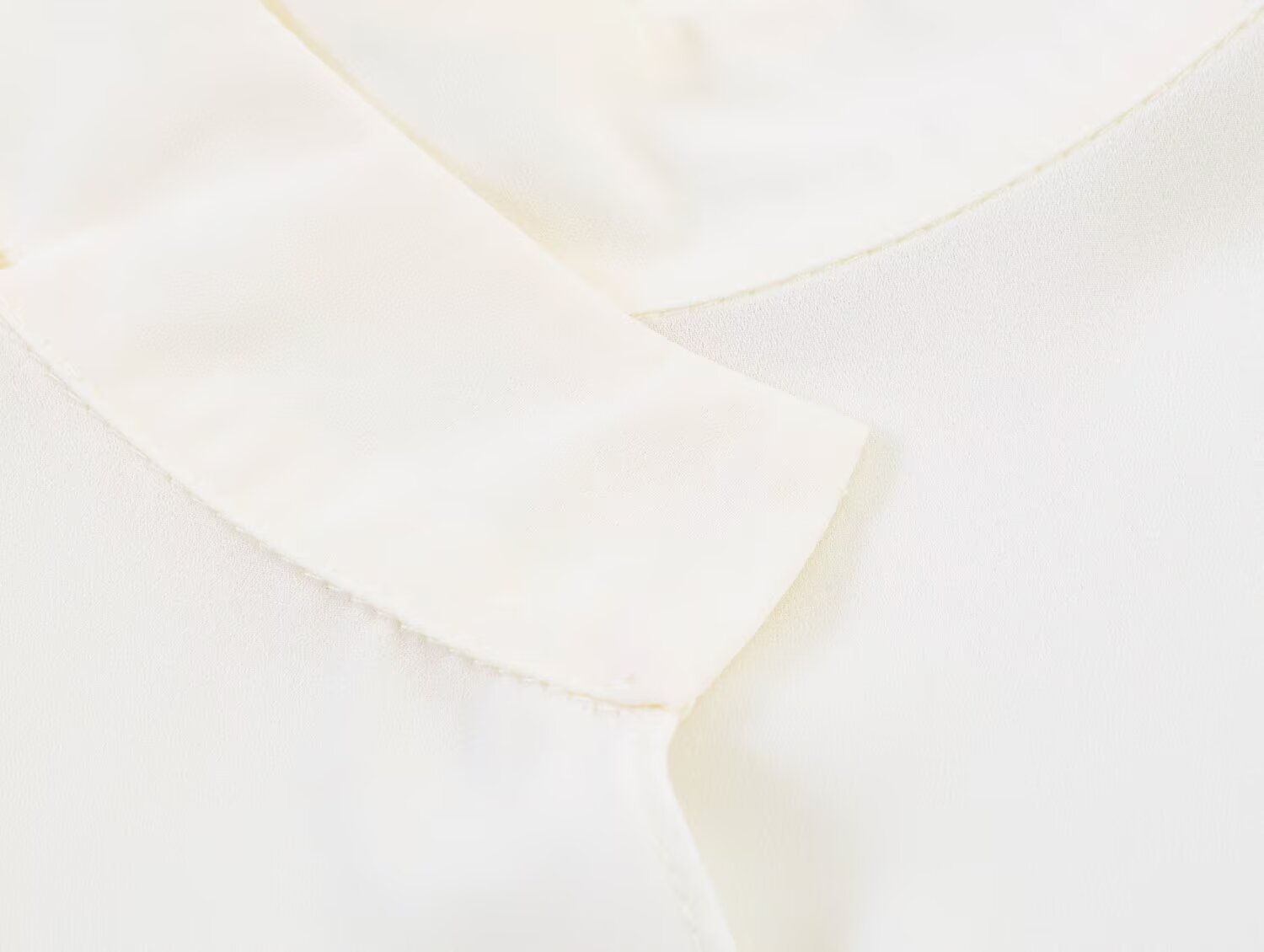 Stand Collar Vertical Oblique Ban Pullover Shirt