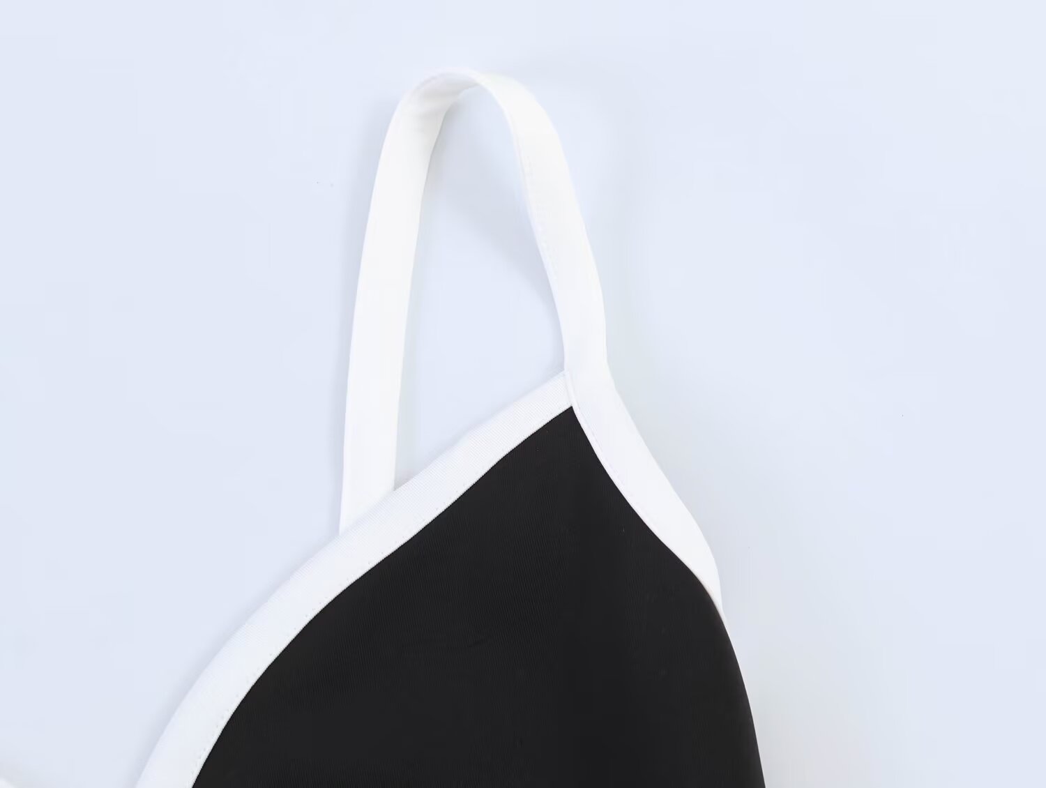 Slim Fit Contrast Colors Decorated Row Button Sling Top