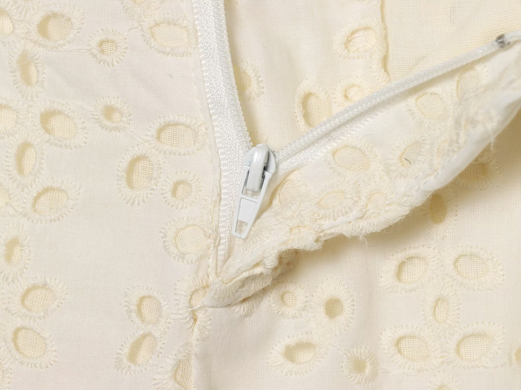 Summer Women Clothing Slim Fit Casual Embroidery Bell