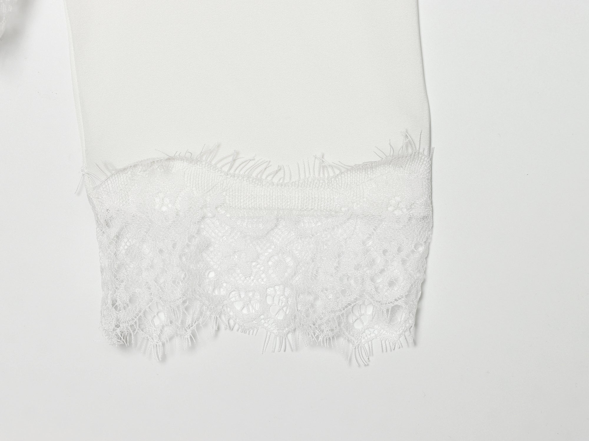 Asym Long Sleeved T shirt round Neck Lace Stitching Tied