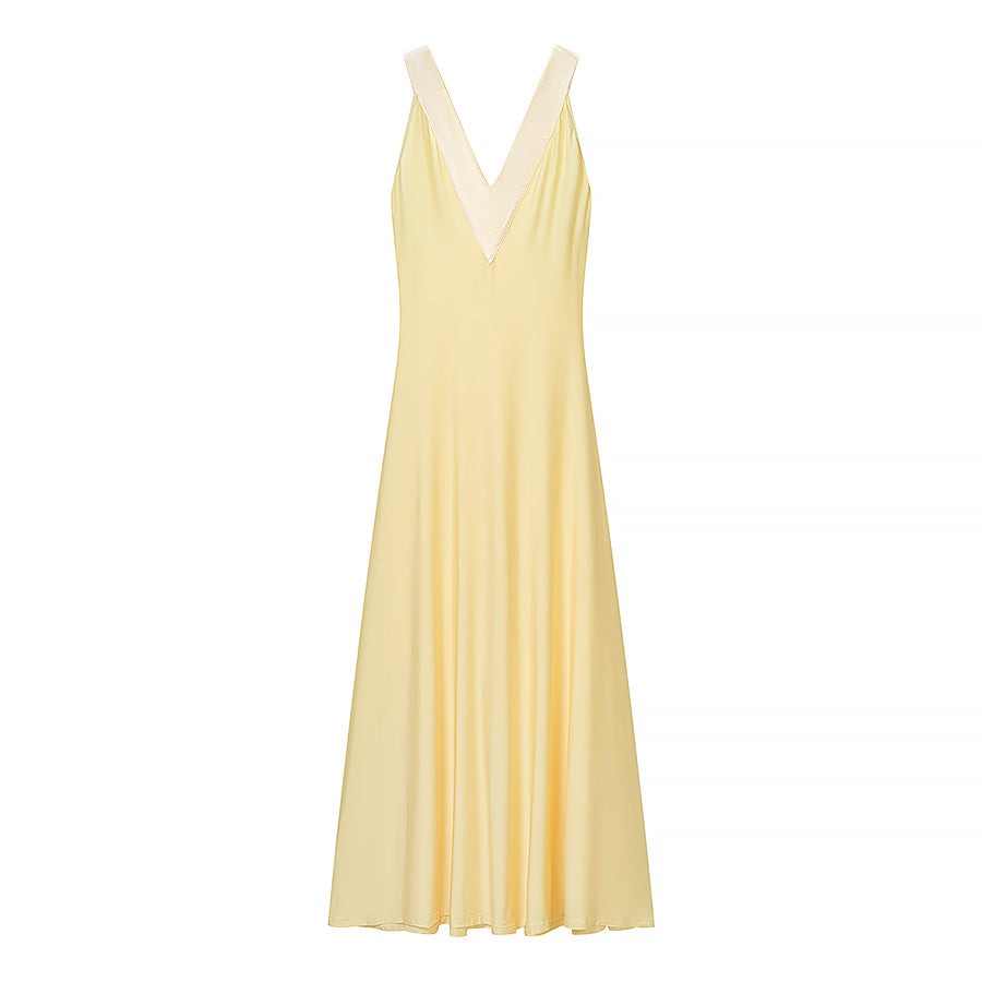 Yellow sleeveless V-neck maxi dress, A-line fit and gathered skirt