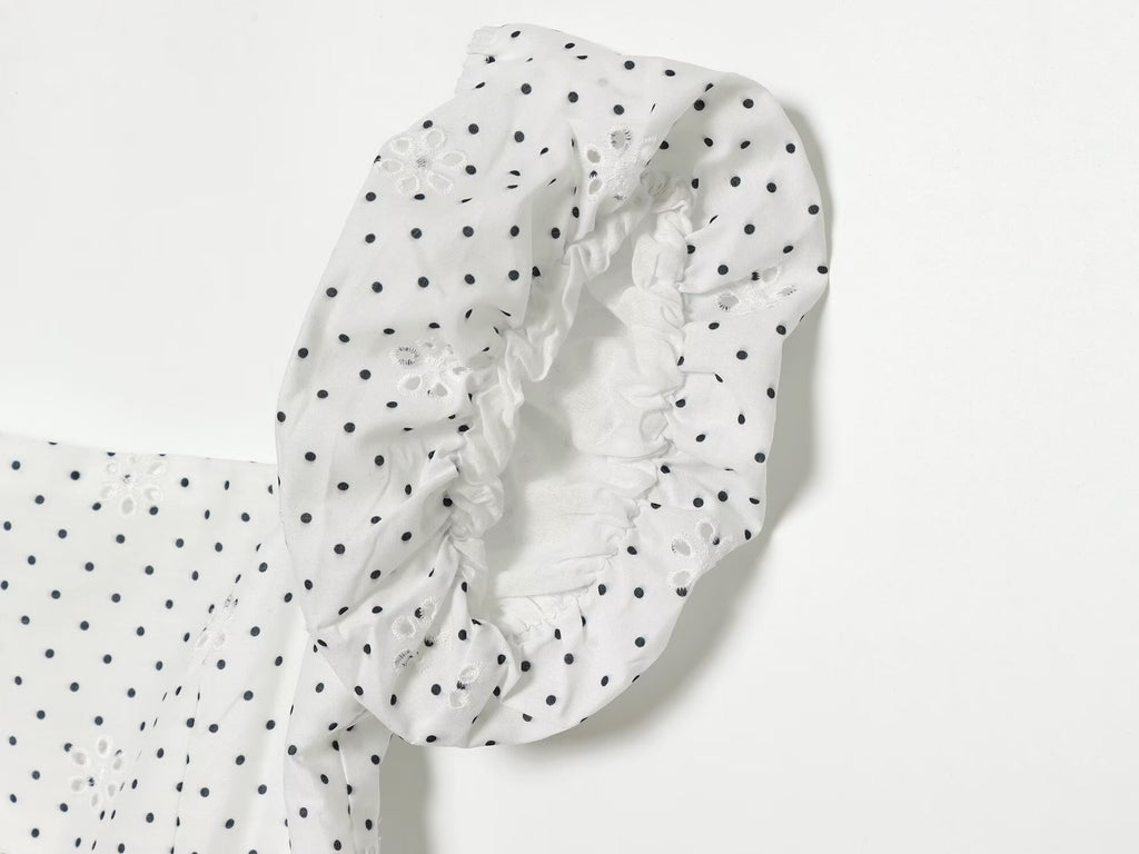 Polka Dot Printed Hollow Out CO Embroidered Short Sleeved