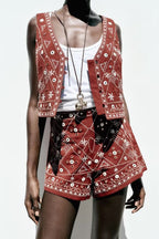 Summer Women Clothing Mirror Surface Result Embroidered Vest Shorts Sets
