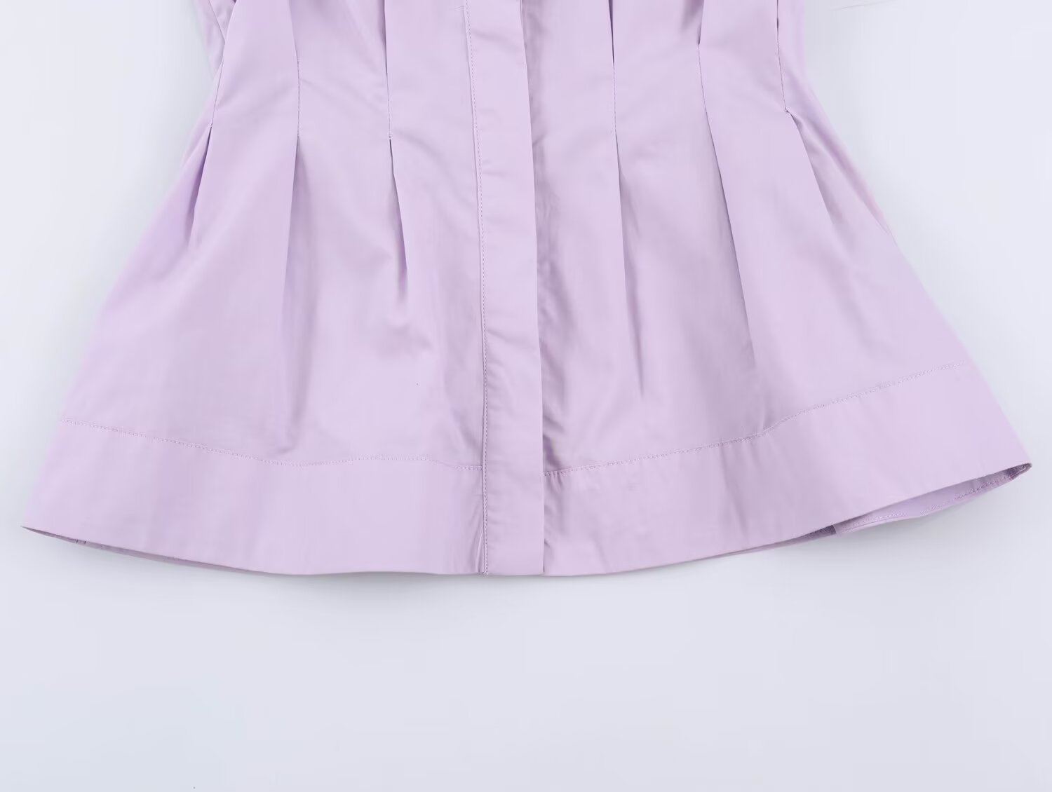 Graceful Fashionable Women Sleeveless Pleated Shirt