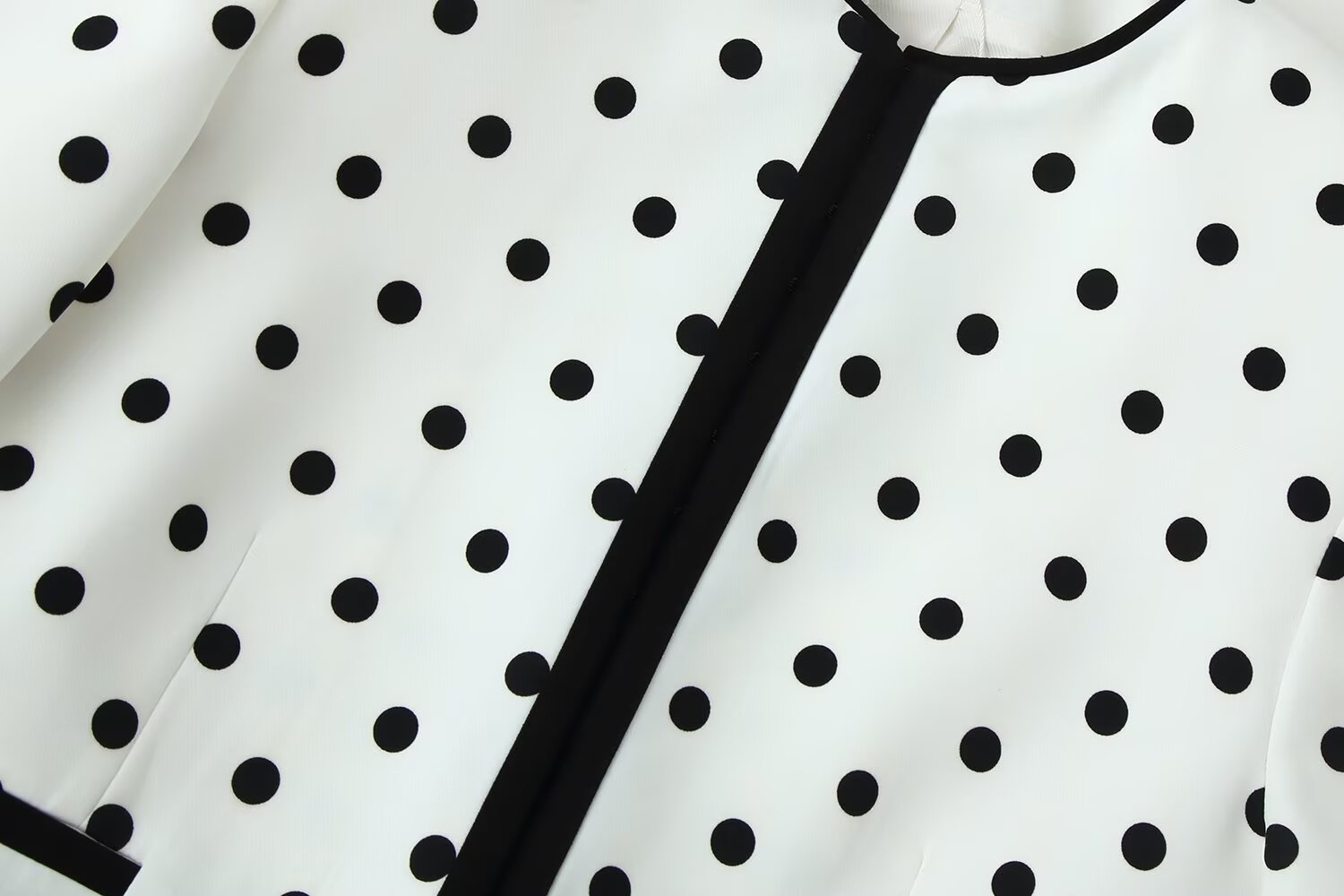Women's Polka-Dot Cropped Jacket