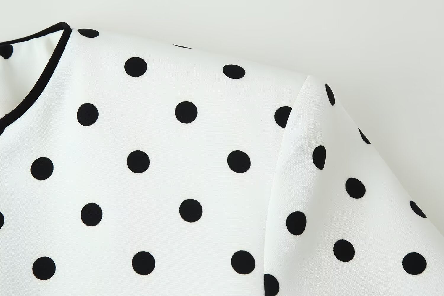 Women's Polka-Dot Cropped Jacket