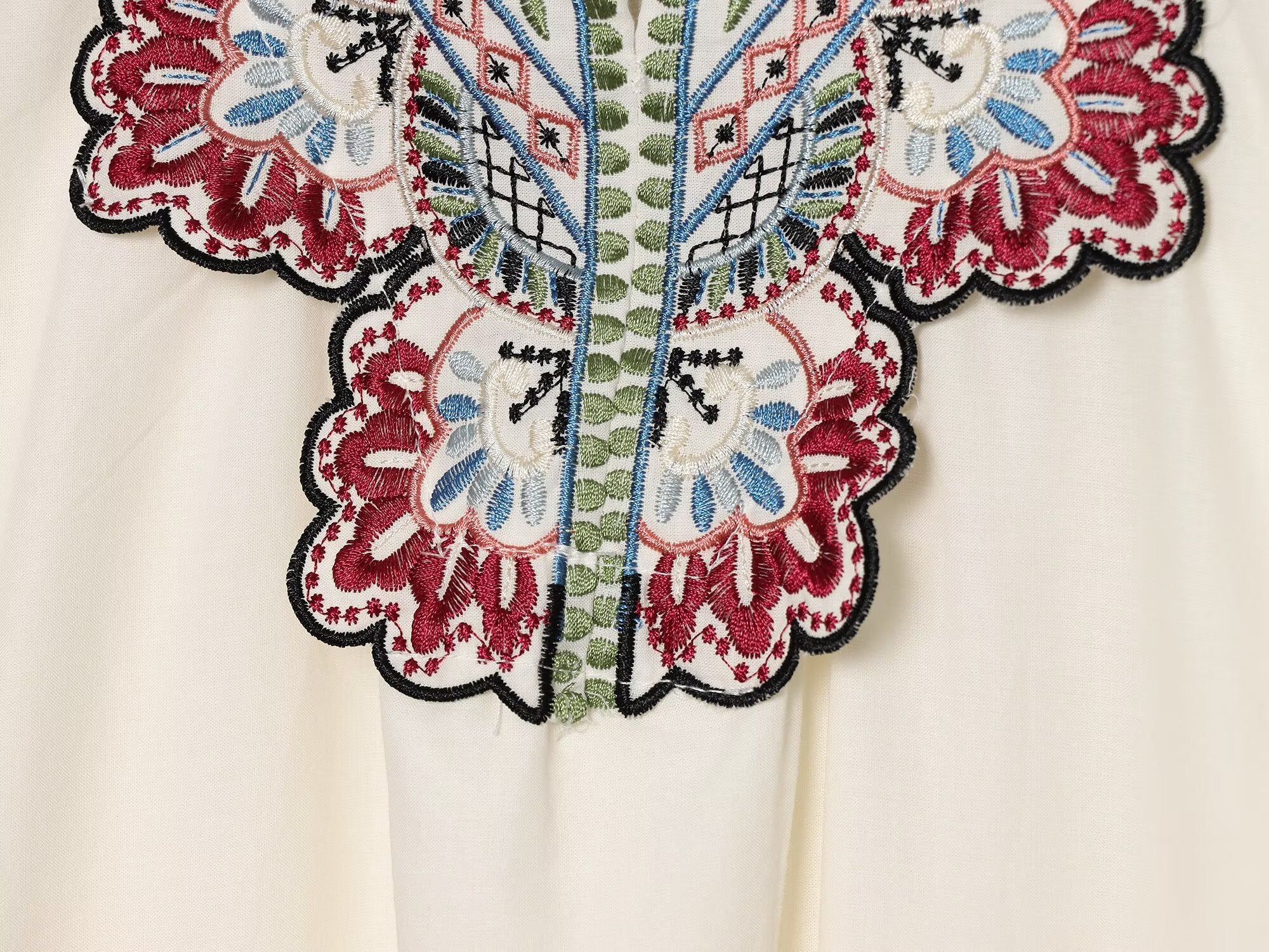 Women's Floral Embroidered V-Neck Midi Dress