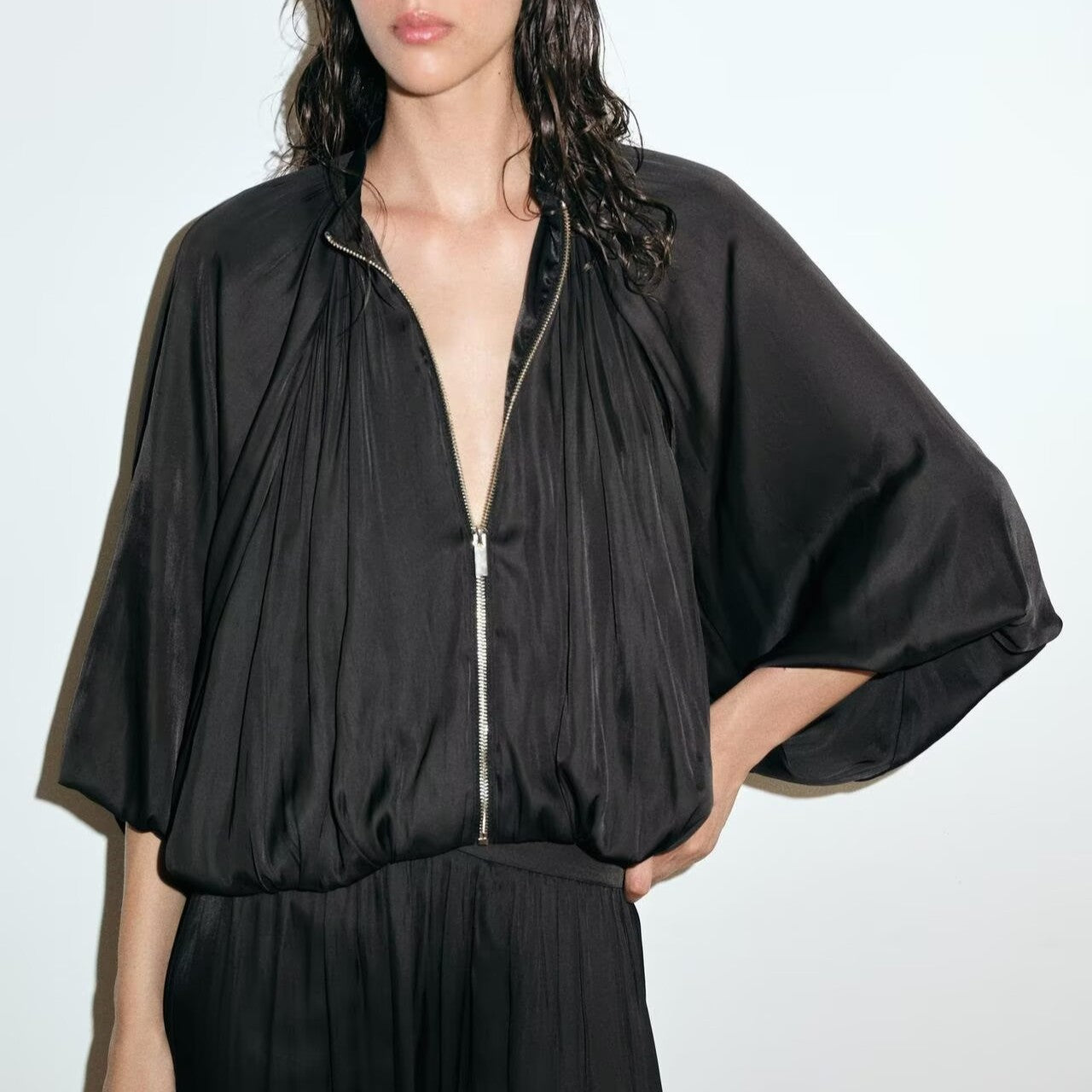 Women's Cropped Batwing Sleeve Jacket
