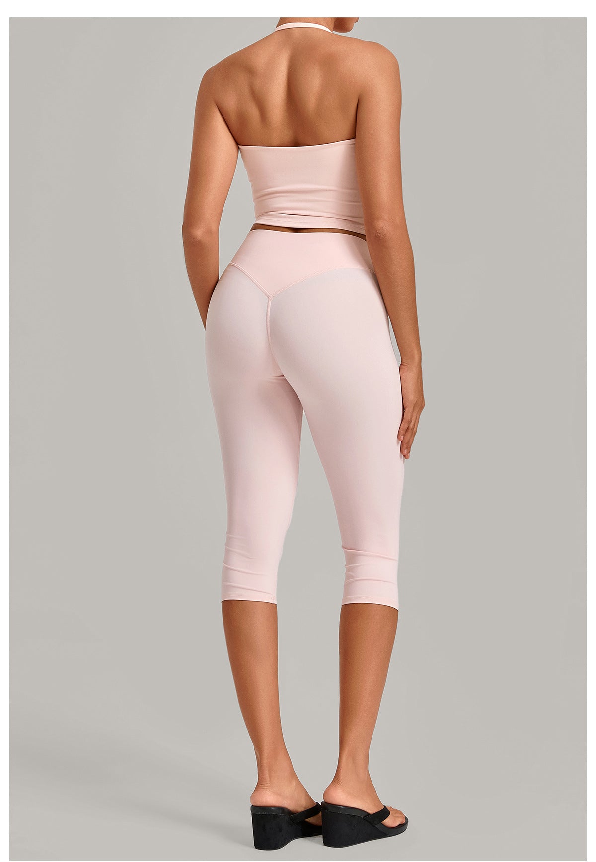 Tight Halter Yoga Suit High Elastic Cropped Pants Workout Exercise Outfit