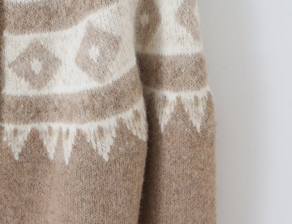 Women's Geometric Jacquard Button Cardigan