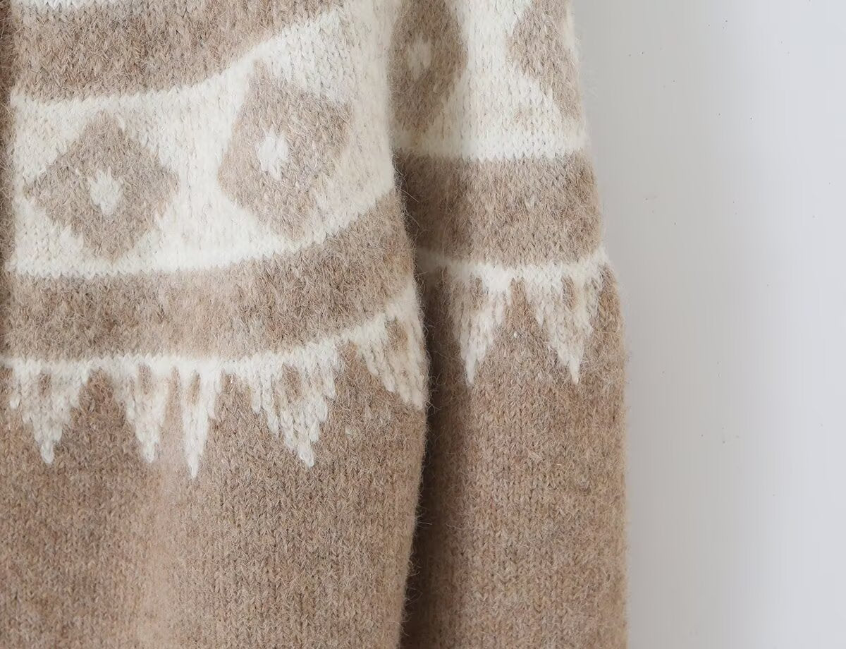 Women's Geometric Jacquard Button Cardigan