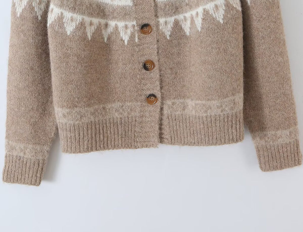 Women's Geometric Jacquard Button Cardigan