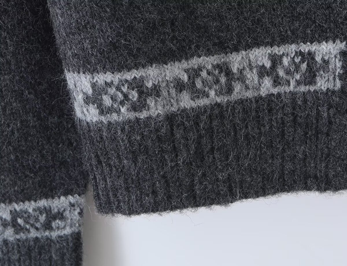 Women's Contrast-Color Jacquard Knit Cardigan