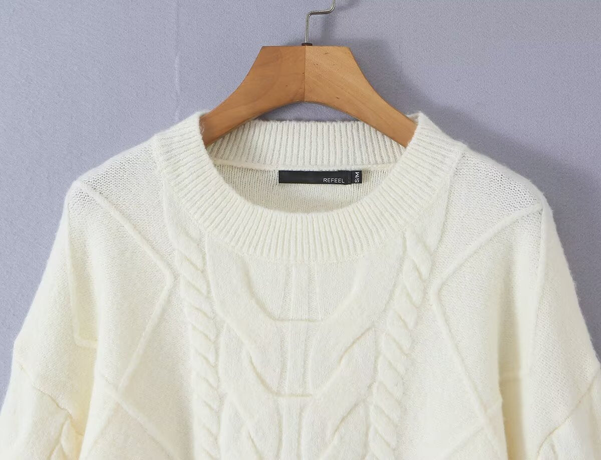 Women's Cable-Knit Crew-Neck Pullover Sweater