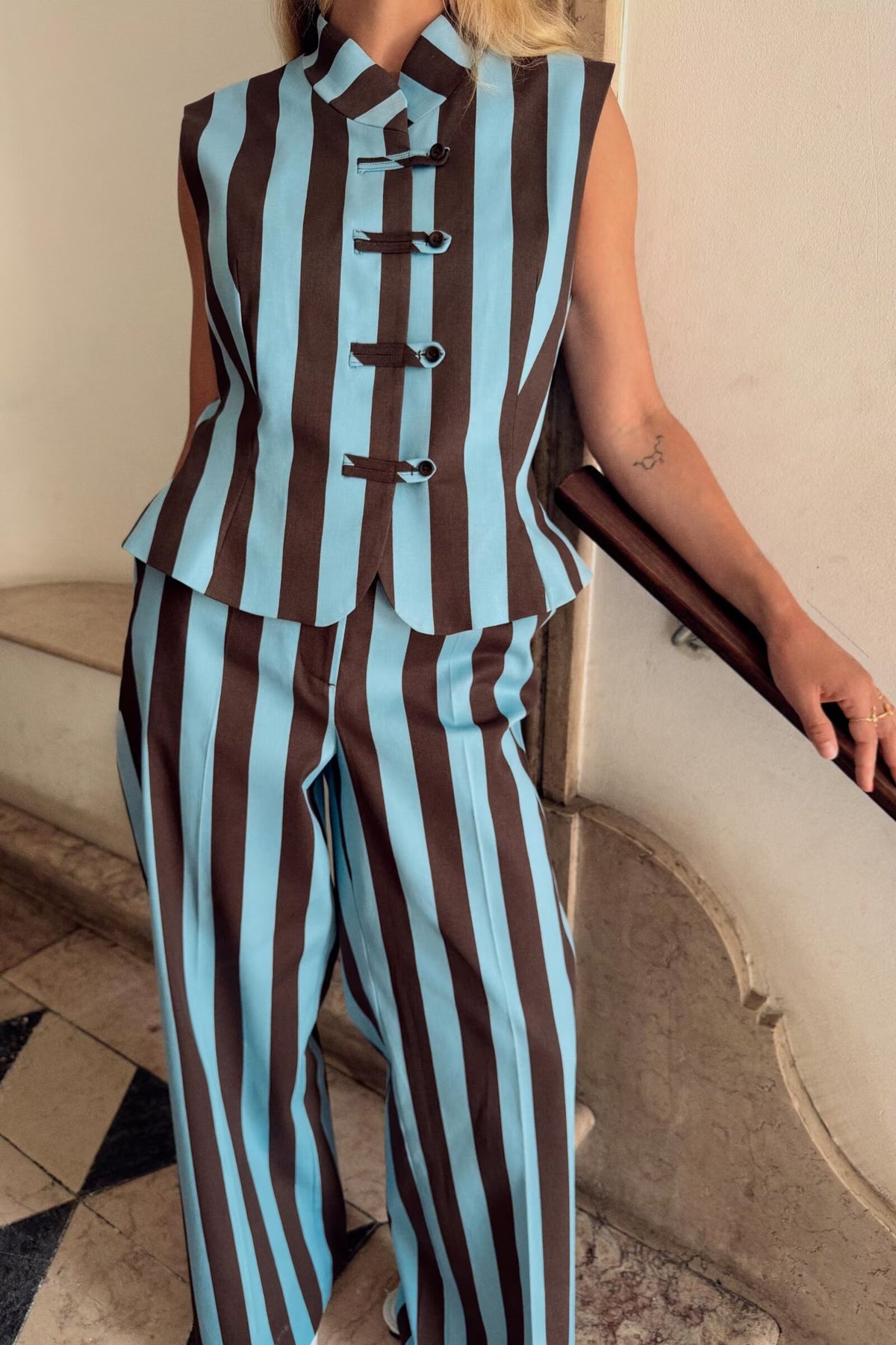 Women's Striped Vest And Straight-Leg Pants Set