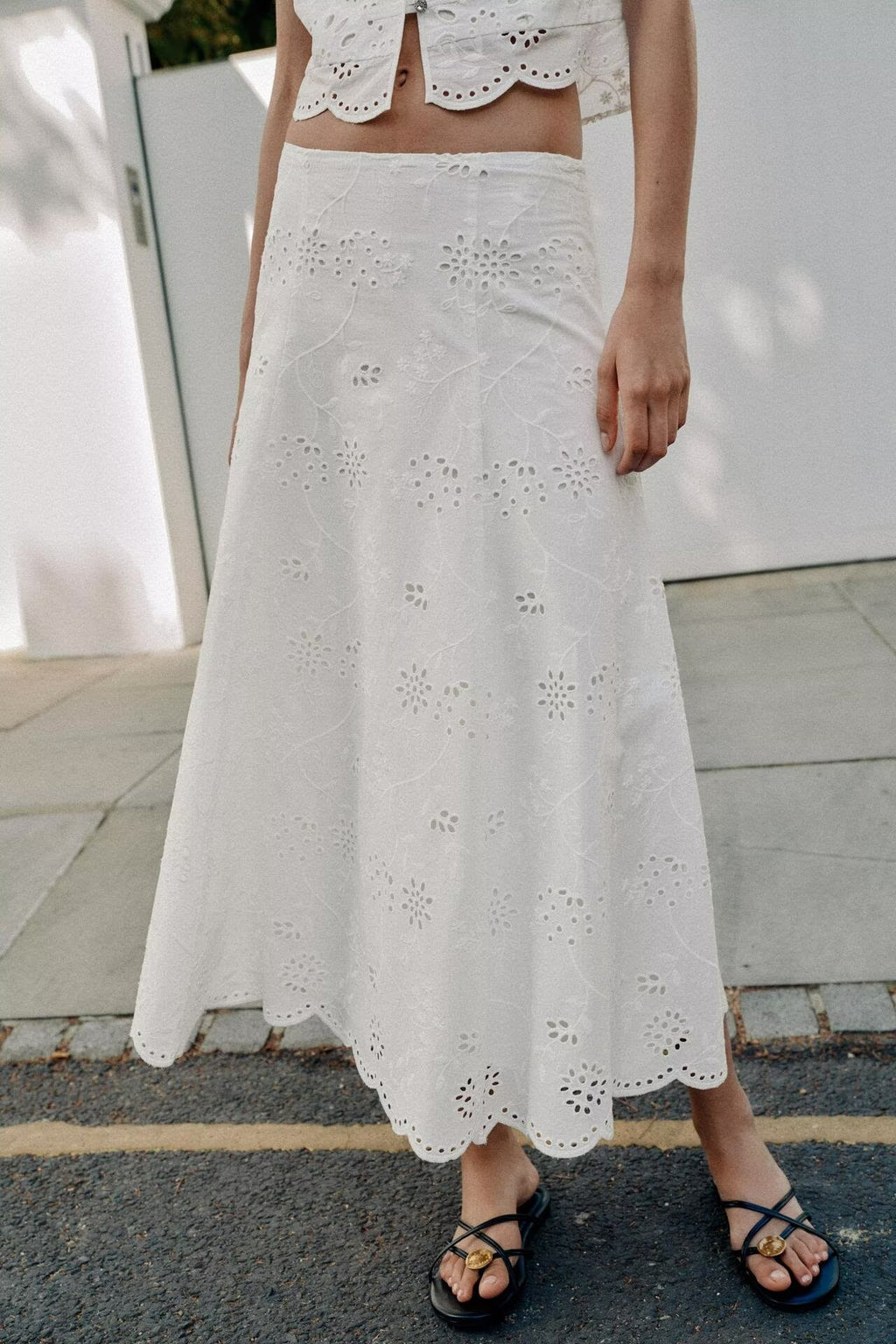 Women's Embroidered Rhinestone Top And Midi Skirt Set