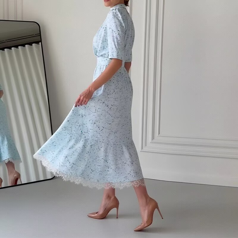 Women's Floral V-Neck Fit-And-Flare Dress