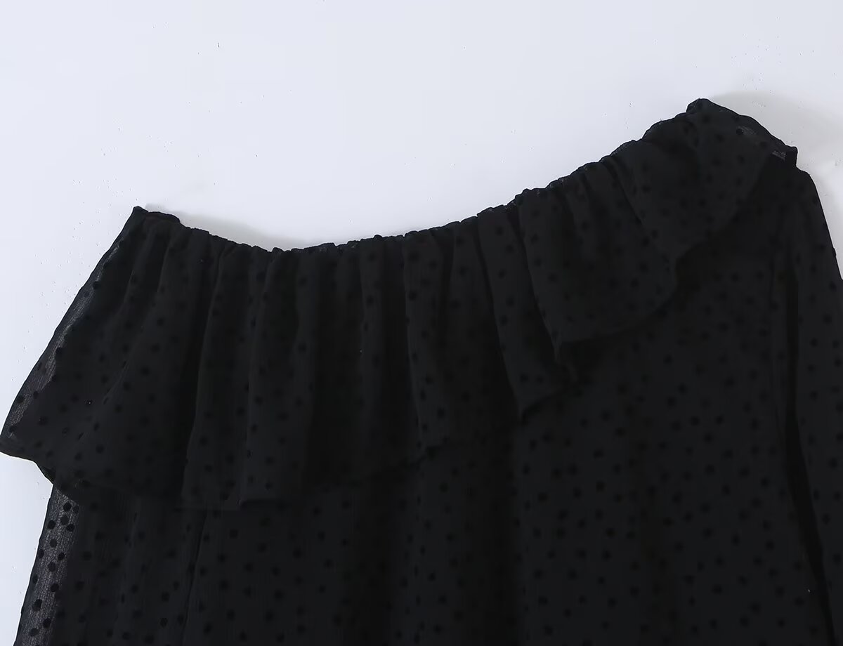 Women's Ruffled Polka Dot Long-Sleeve Top