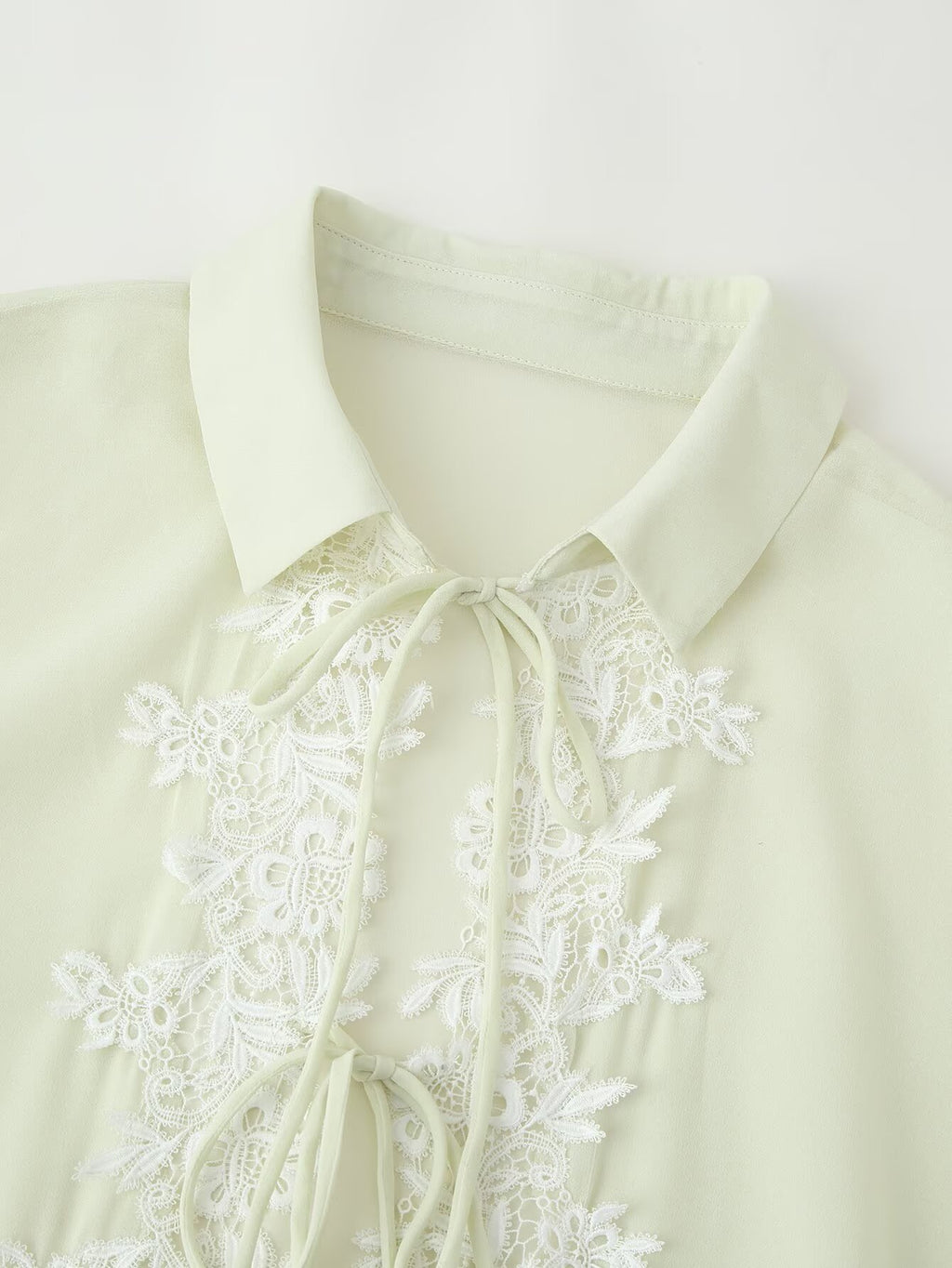 Women's Collared Lace Stitching Embroidery Tie Neck Lantern Sleeve Shirt Bohemian