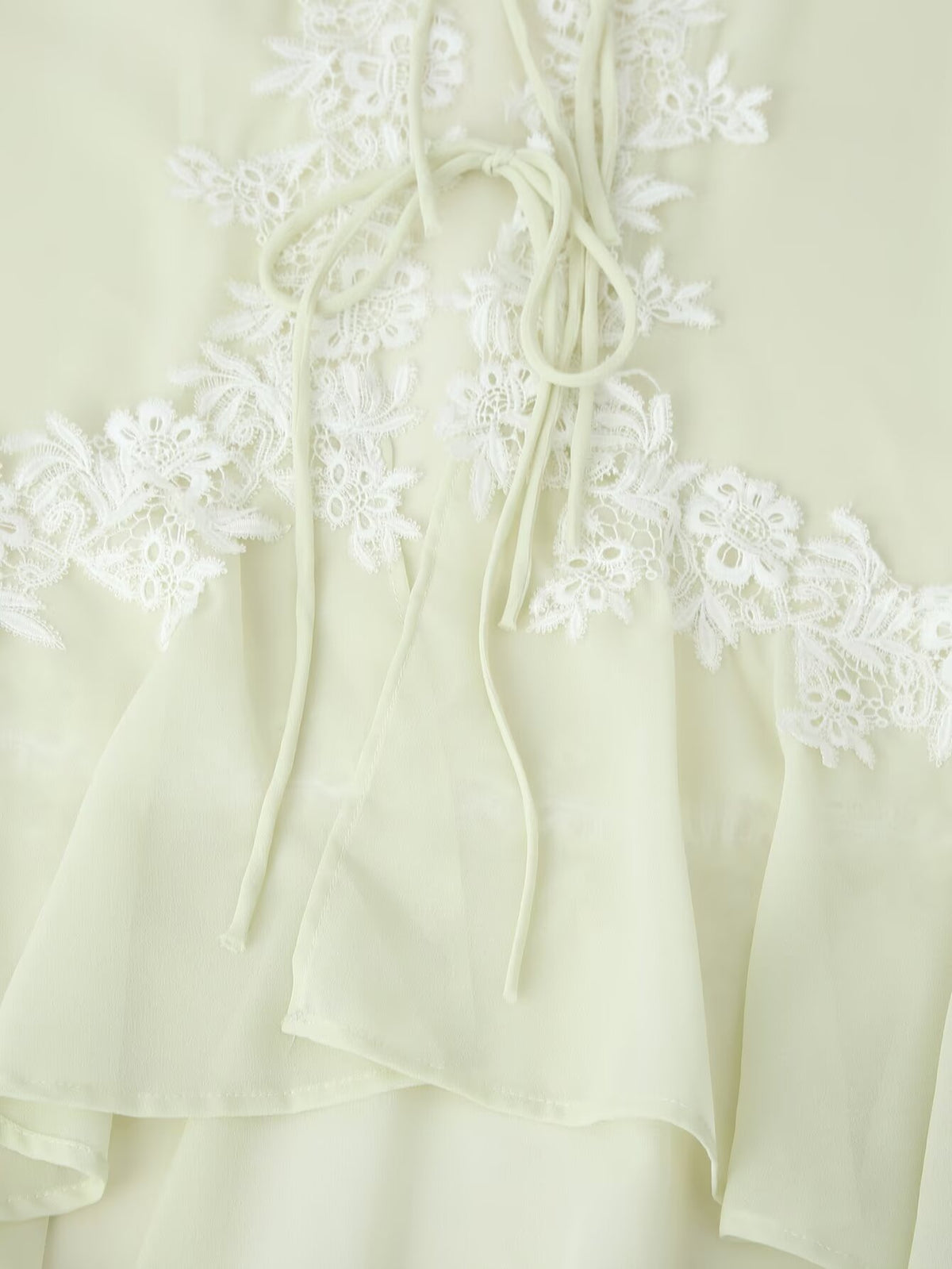 Women's Collared Lace Stitching Embroidery Tie Neck Lantern Sleeve Shirt Bohemian