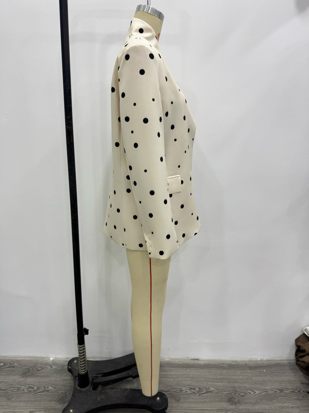 Women's Gradient Polka-Dot Blazer