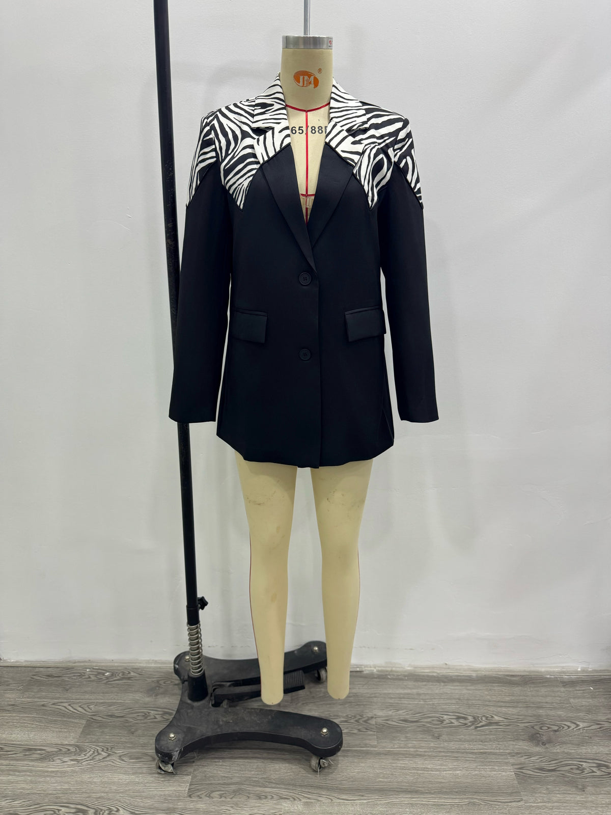 Women's Zebra-Print Collared Blazer
