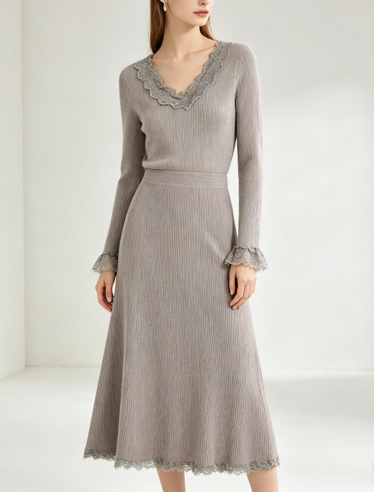 Women's Lace-Trim V-Neck Knit Set