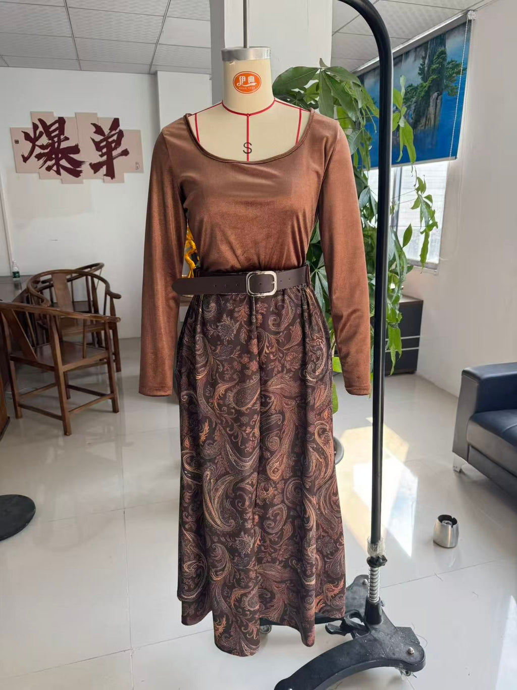 Women's Asymmetric Hem Paisley Sweater