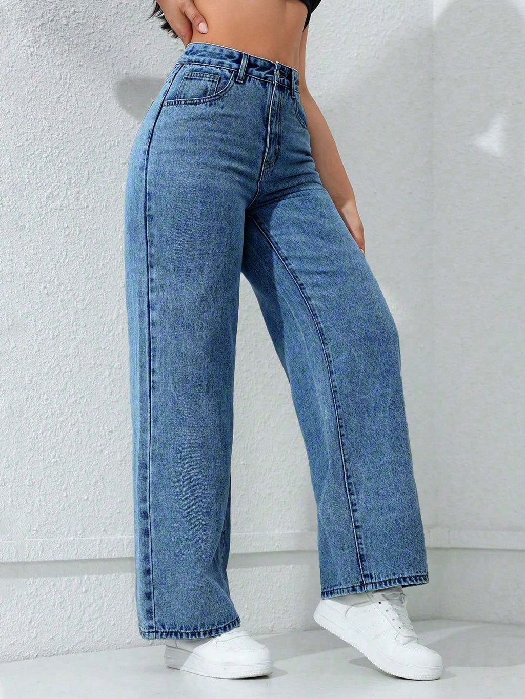 Women's High-Waist Straight-Leg Jeans