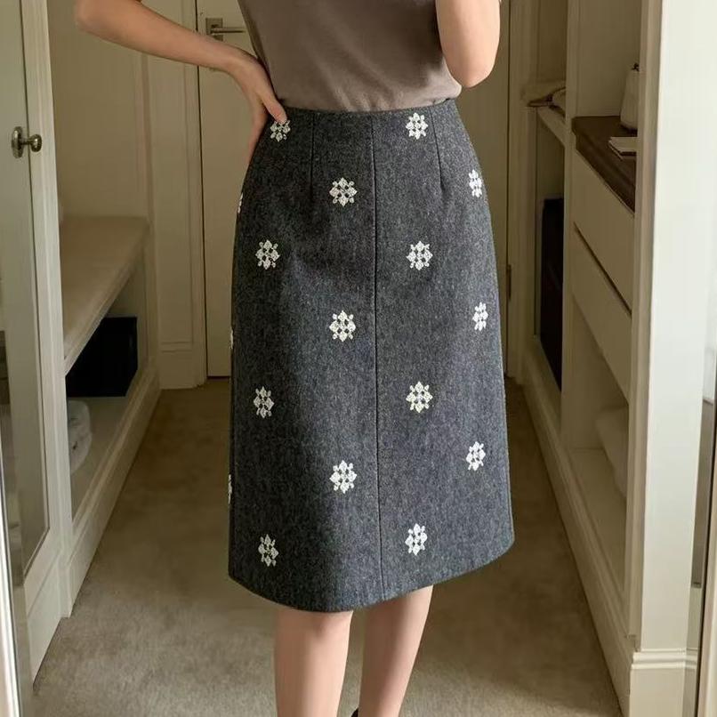Autumn Winter Retro Elegance High Waist Sheath Skirt Mid Skirt