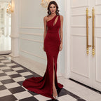 Wine Red Annual Meeting Dress Spring Sleeveless One-Shoulder Solid Color Small Tai