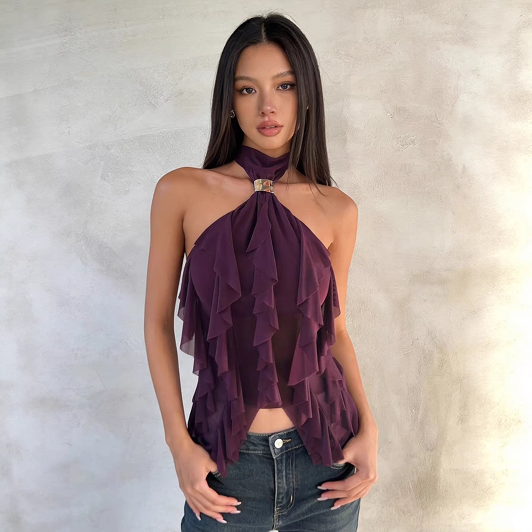 Women's off-shoulder halterneck top